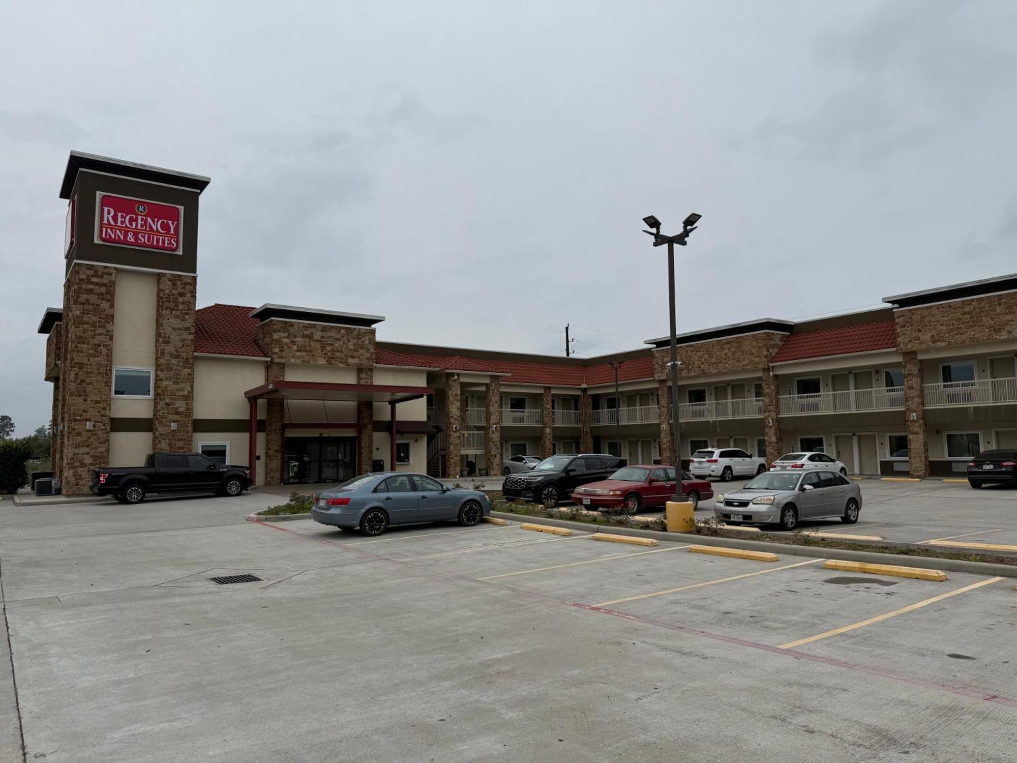 Regency Inn & Suites Humble Fm1960 - Iah Airport Kültér fotó